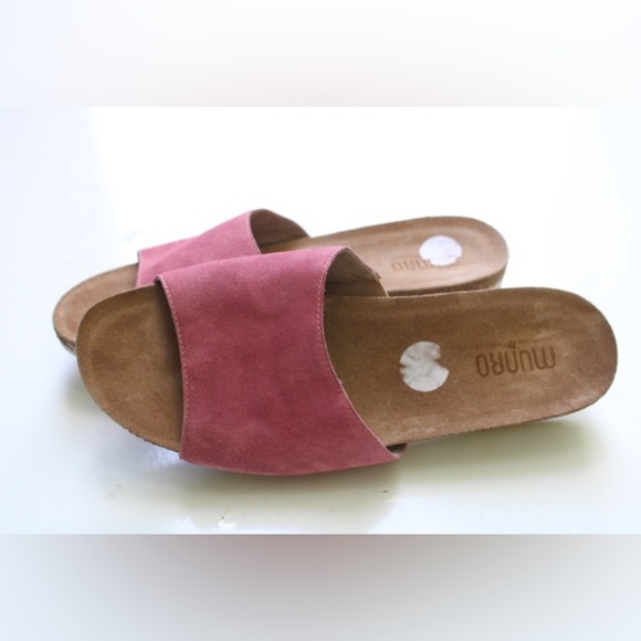 Munro Laya Slide Sandals - Picture 11 of 11